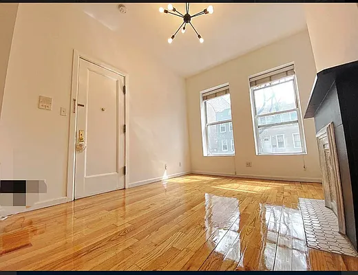 Rented by Corcoran | media 22