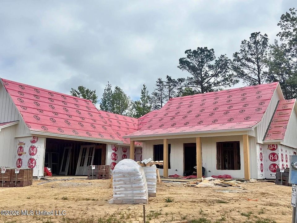 1st image of 725 Celadon St