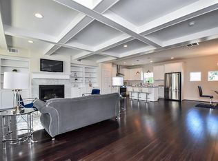 4606 Chartres St, Houston, TX 77004