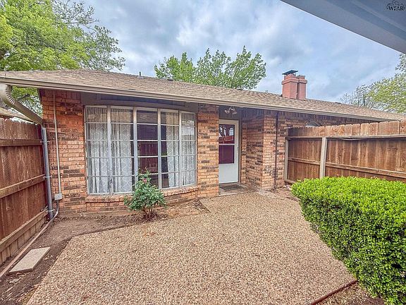 2nd image of 4500 Spanish Trce APT 4