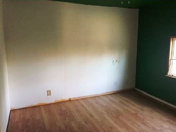 5th image of 31560 Road 400
