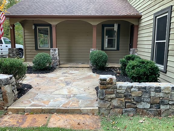2nd image of 3958 Allenhurst Dr