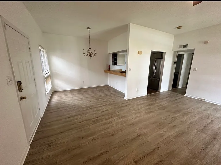 1831 J Julian Ln #E — Photo 2