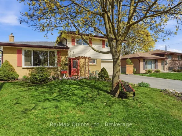 37 Linton Park Rd, Belleville, ON K8N 4K7