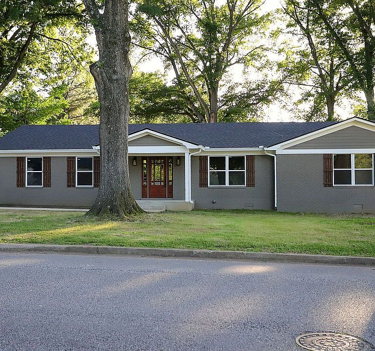 1st image of 1300 Sunny Dr