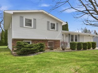 304 Iwo St, Auburn, IN 46706