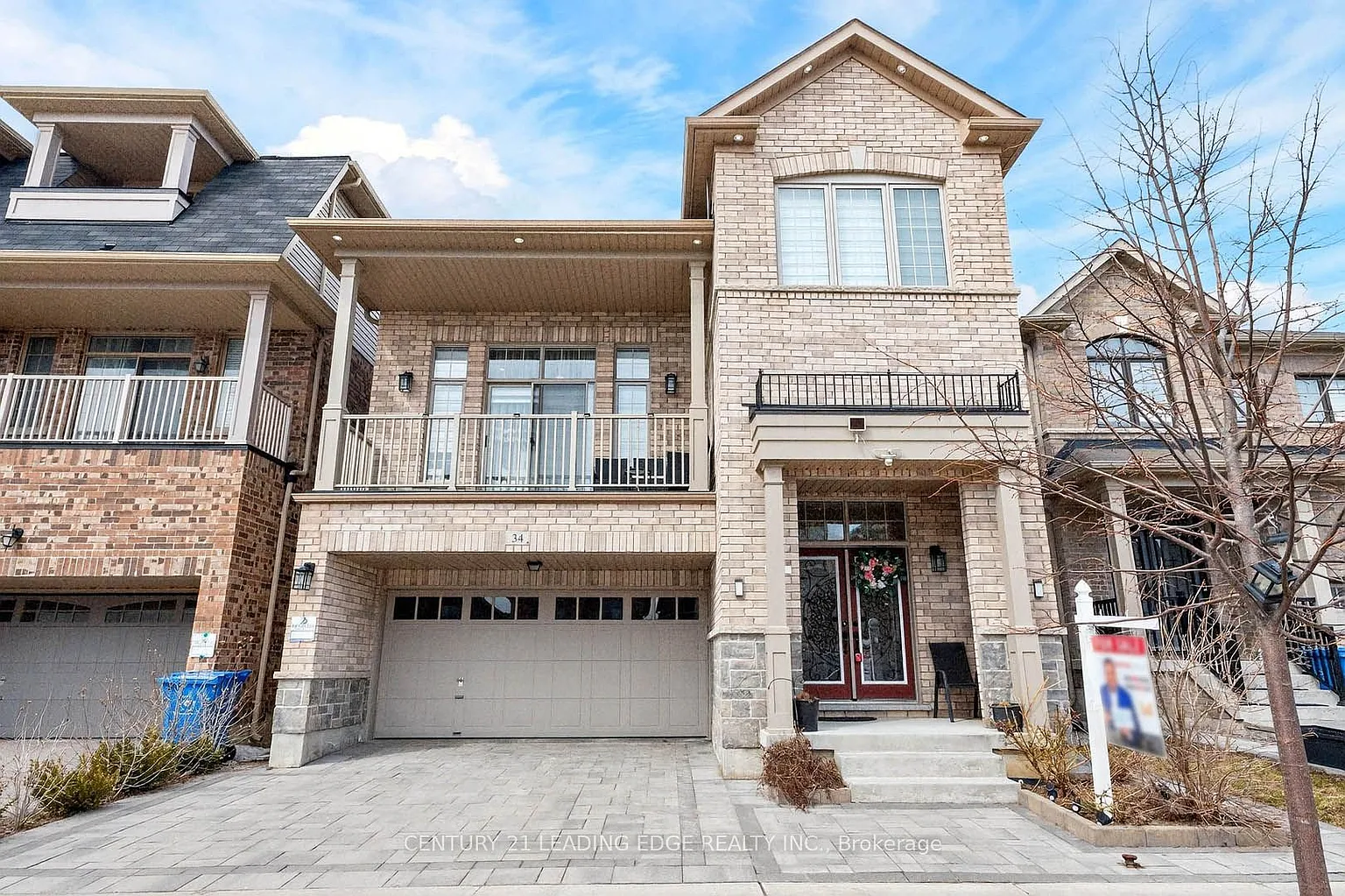 34 Buttonleaf Cres photo 1