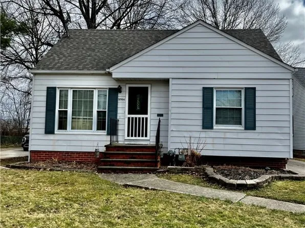 32604 Willowick Dr, Eastlake, OH 44095