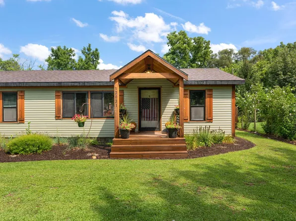 12021 N East Ave, Thayer, IN 46381