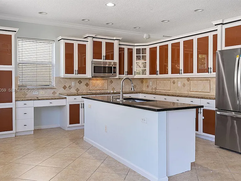 9869 Woodworth Ct — Photo 14