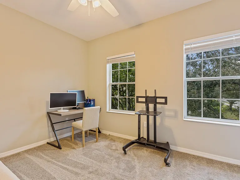 5650 Simonton St — Photo 36