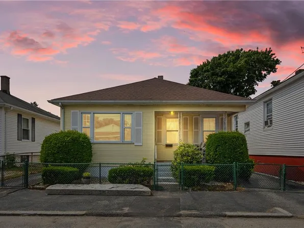 42 McMillen St, Providence, RI 02904