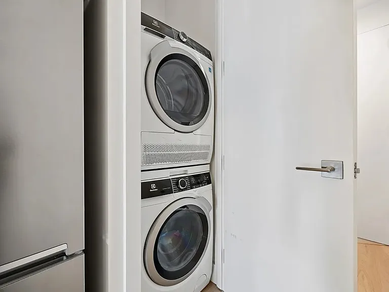 1457 Flatbush Ave #211 — Photo 6