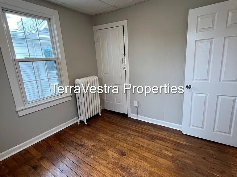 805 Archer St — Photo 10
