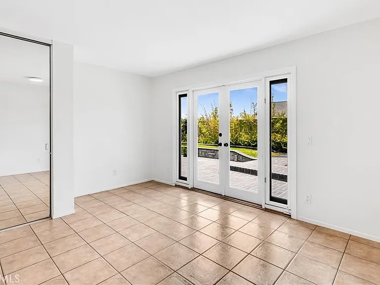 33051 Christina Dr — Photo 18