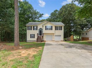 307 Timberridge Ln, Auburn, GA 30011