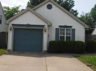 5831 River Walk Cir, Newburgh, IN 47630