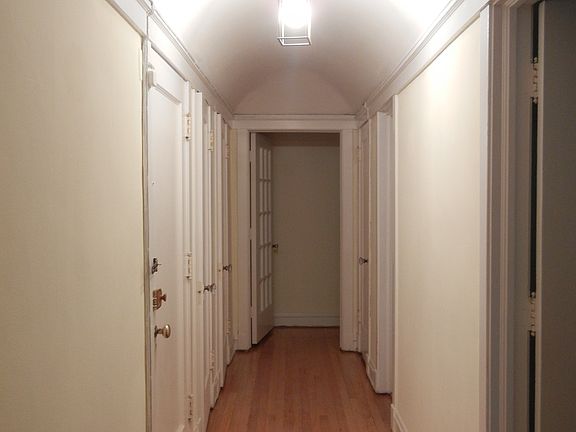 5th image of 1234 E Madison Park #3E