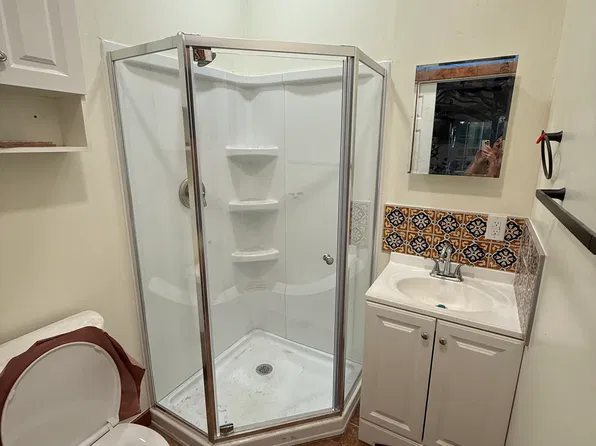 1138 Knowles Ave #A, Carlsbad, CA 92008