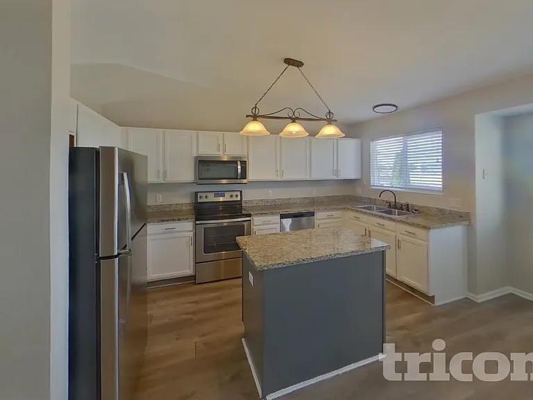 4535 W Jet Wing Cir — Photo 6