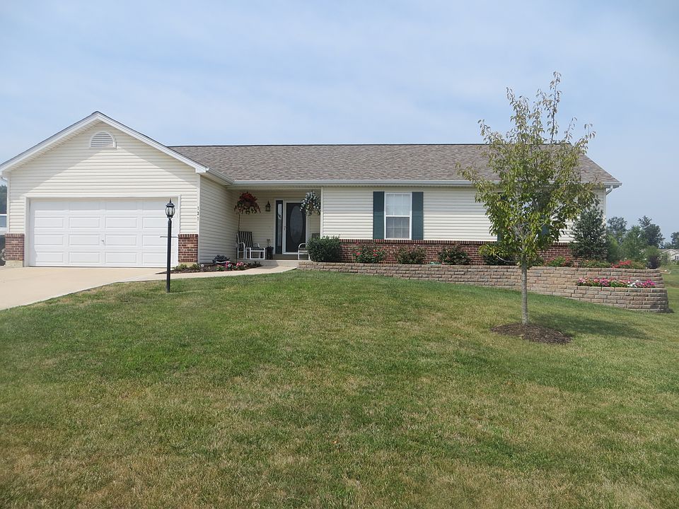 1st image of 131 Gardenia Dr