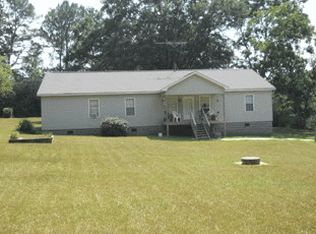 330 Paynes Lake Rd, Carrollton, GA 30116