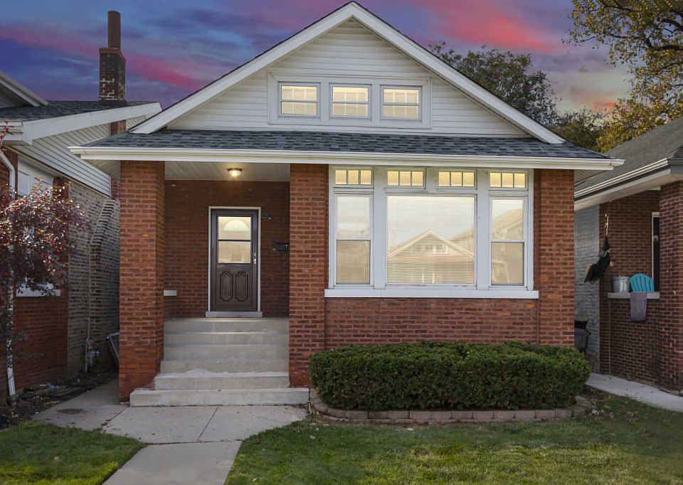 1st image of 4550 N Lowell Ave