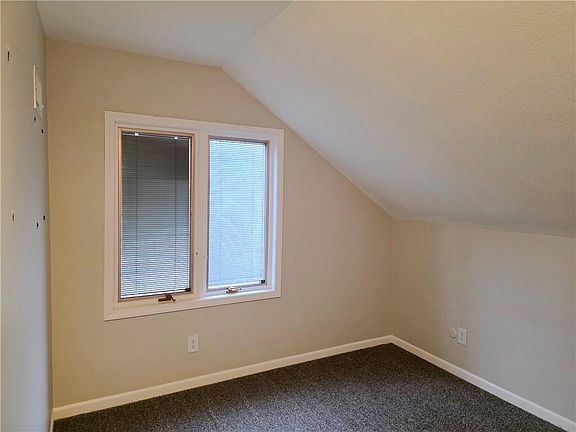 5th image of 1901 E Frontier Ln
