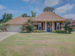 6900 Brighten Oak Cir, Keithville, LA 71047
