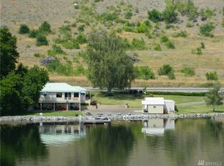 673 Loomis Oroville Rd, Tonasket, WA 98855