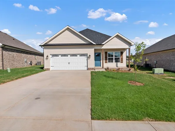 745 Shelldrake Ln, Bowling Green, KY 42101