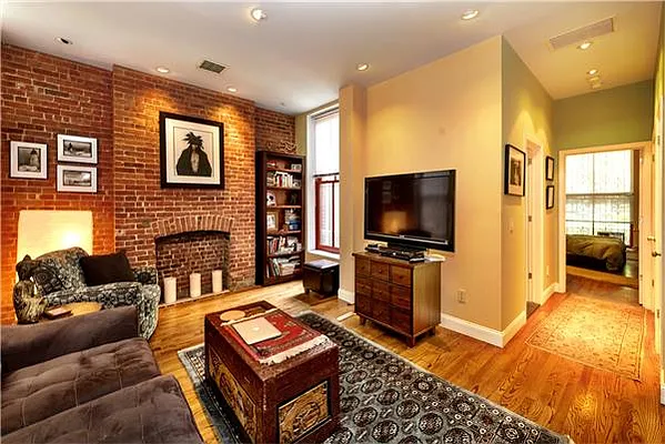 Rented by Metropolitan Res. Partners | media 29