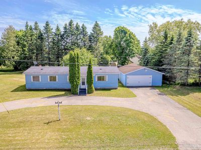 733 Arbutus Ave, Manistique, MI, 49854