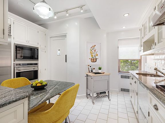 5th image of 1150 Park Ave #2F