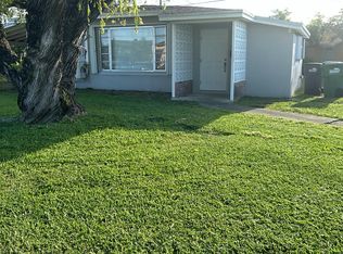 8135 SW 16th St, Miami, FL 33155
