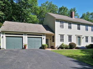 2 Bedford Falls Way, Falmouth, ME 04105