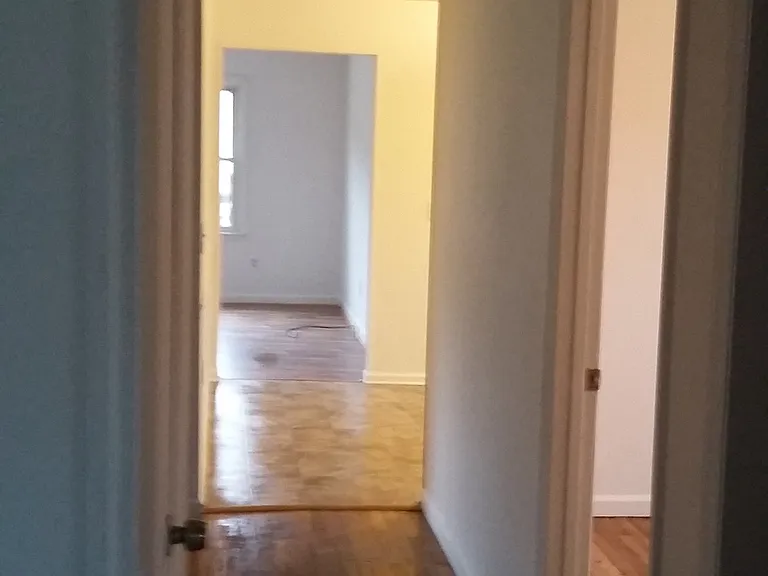 114 Lunceford Ln — Photo 15