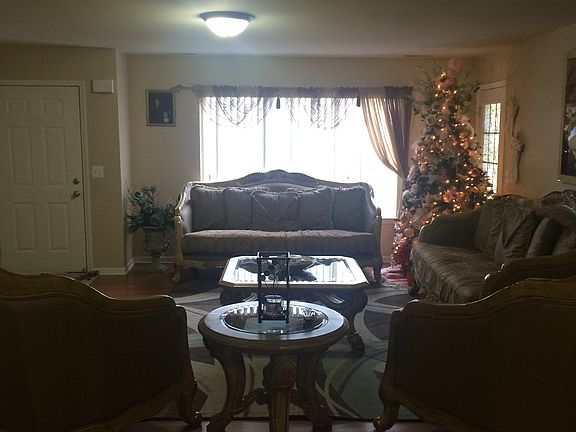 2nd image of 45512 Hidden View Ct