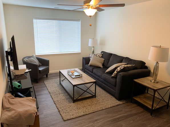 2814 Stratford Ave #204