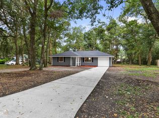 64 Holly Dr, Saint Marys, GA 31558