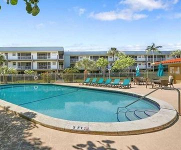 270 Layne Blvd APT 309, Hallandale, FL, 33009
