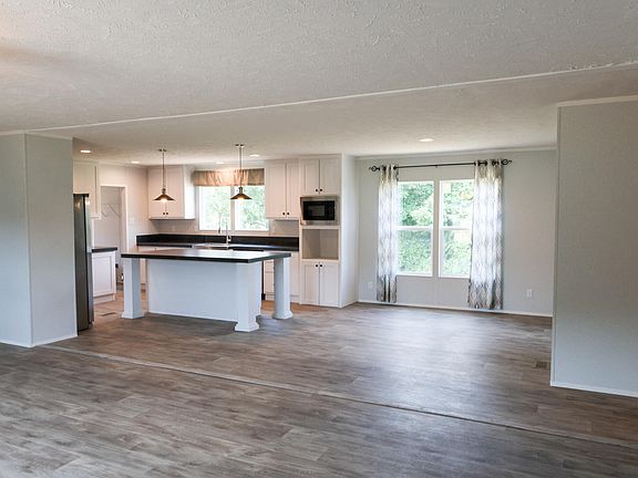4th image of 138 Lifestyle Way