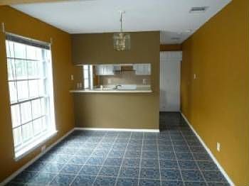 5th image of 2515 White Deer Ln
