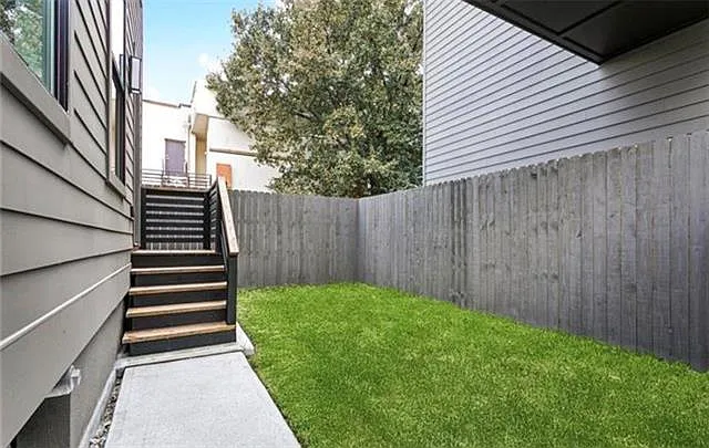 2301 Dryades St — Photo 15