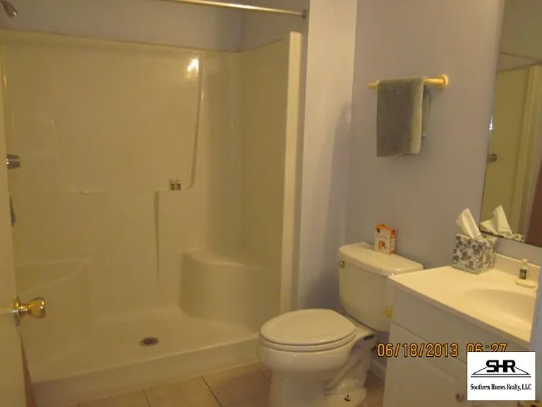 3428 Riverside Dr — Photo 5