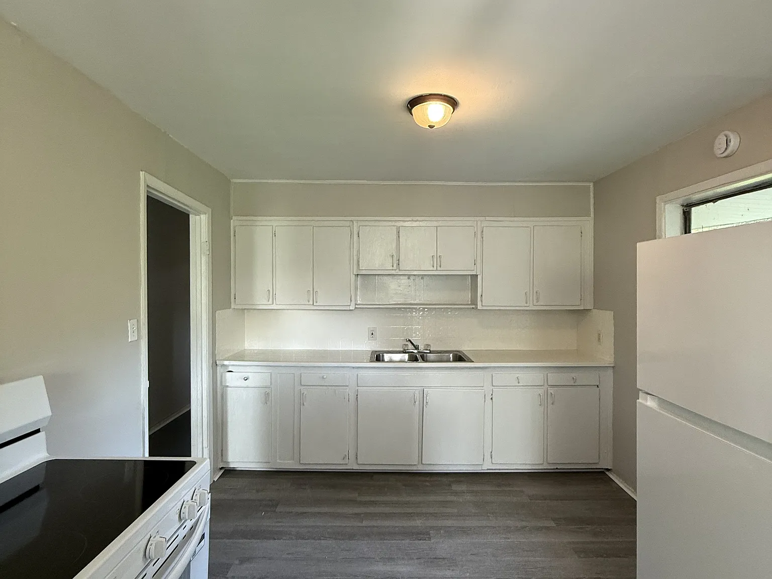 2724 Lee Avenue Southwest - 1 — Photo 4