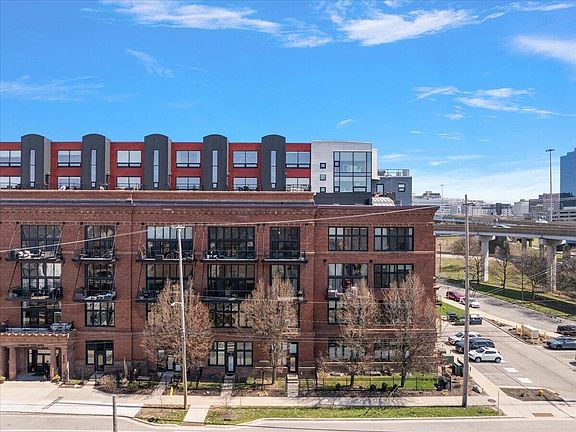 2nd image of 600 Broadway Ave NW APT 421