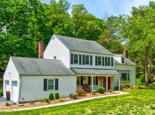 40 Harwich Rd, Morristown, NJ 07960