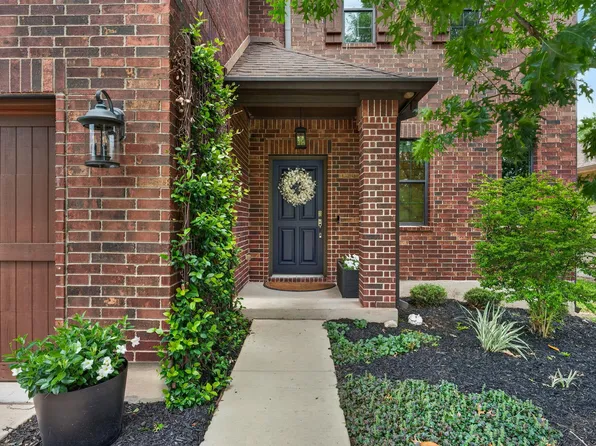 408 Kissing Oak Dr, Austin, TX 78748