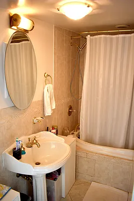 Rented by Lions Share Inc. | media 50